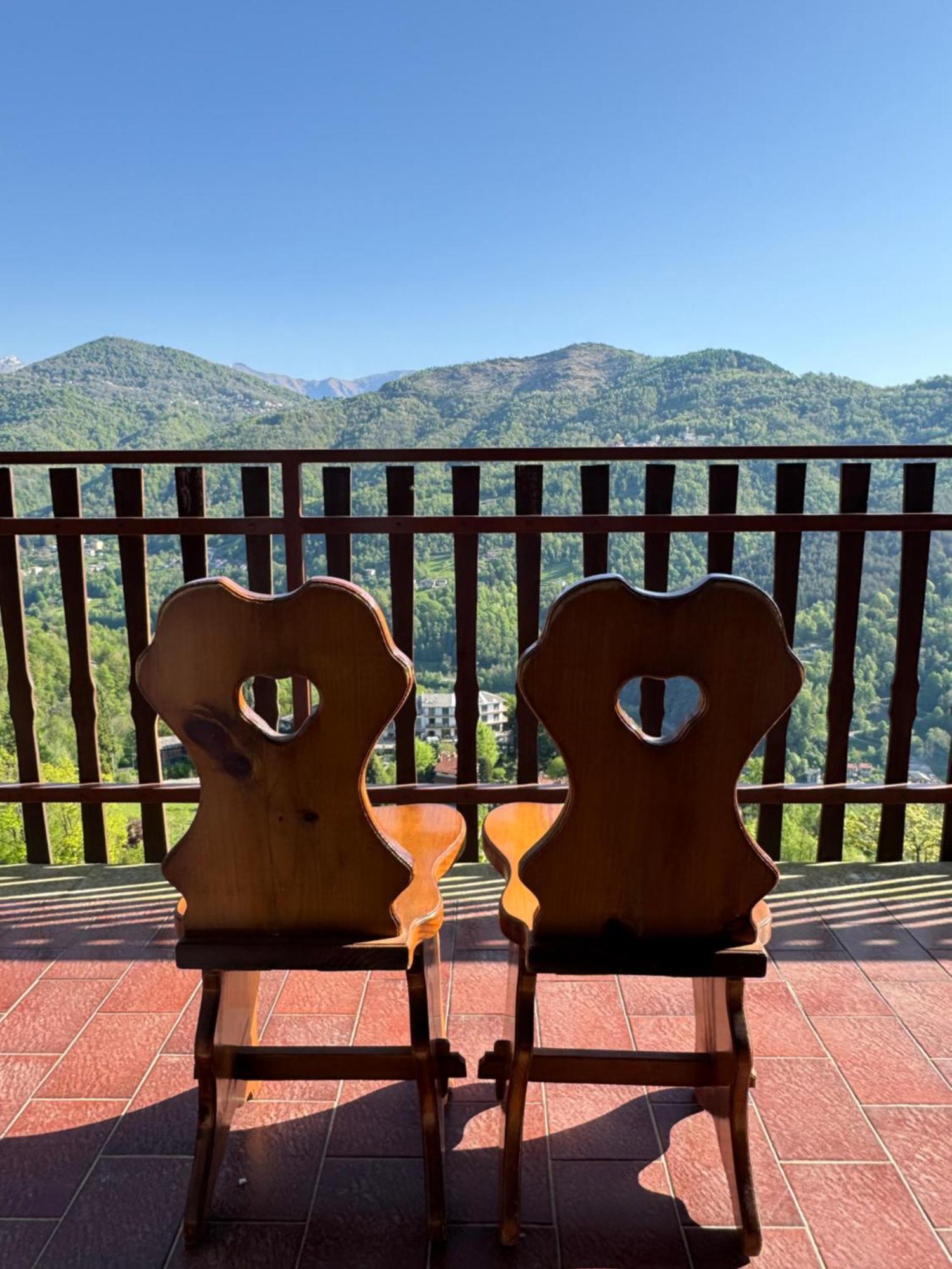 Gold Cave Casa Vacanze Relax Nel Bosco Appartamenti Pessinetto Luaran gambar